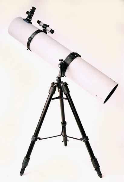 D150mm F1025mm Reflector Telescope with Field Tripod